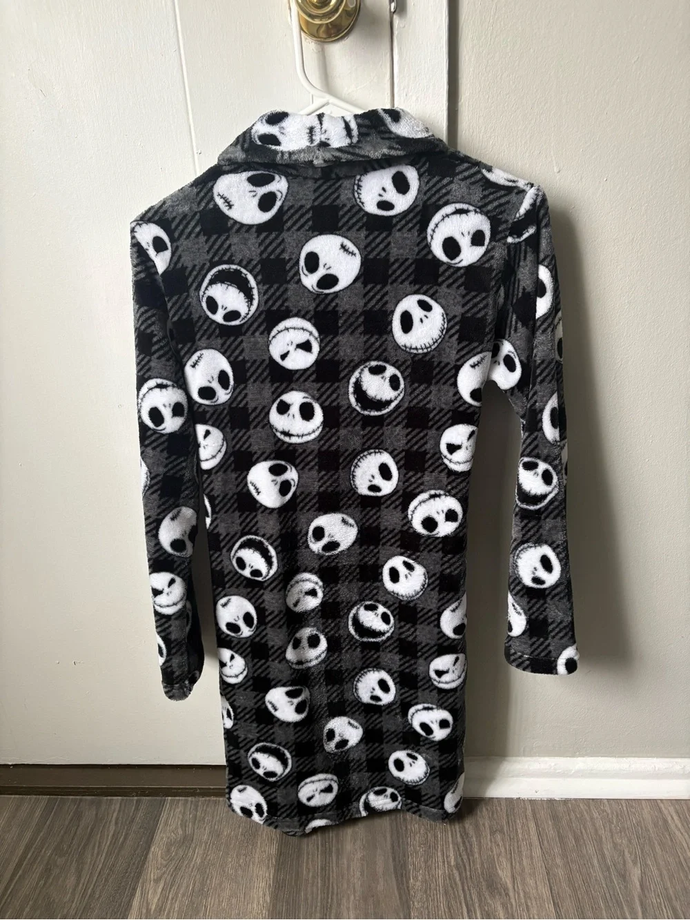 Disney Night Before Christmas Boy Girl Size L Black & White Fleece Robe